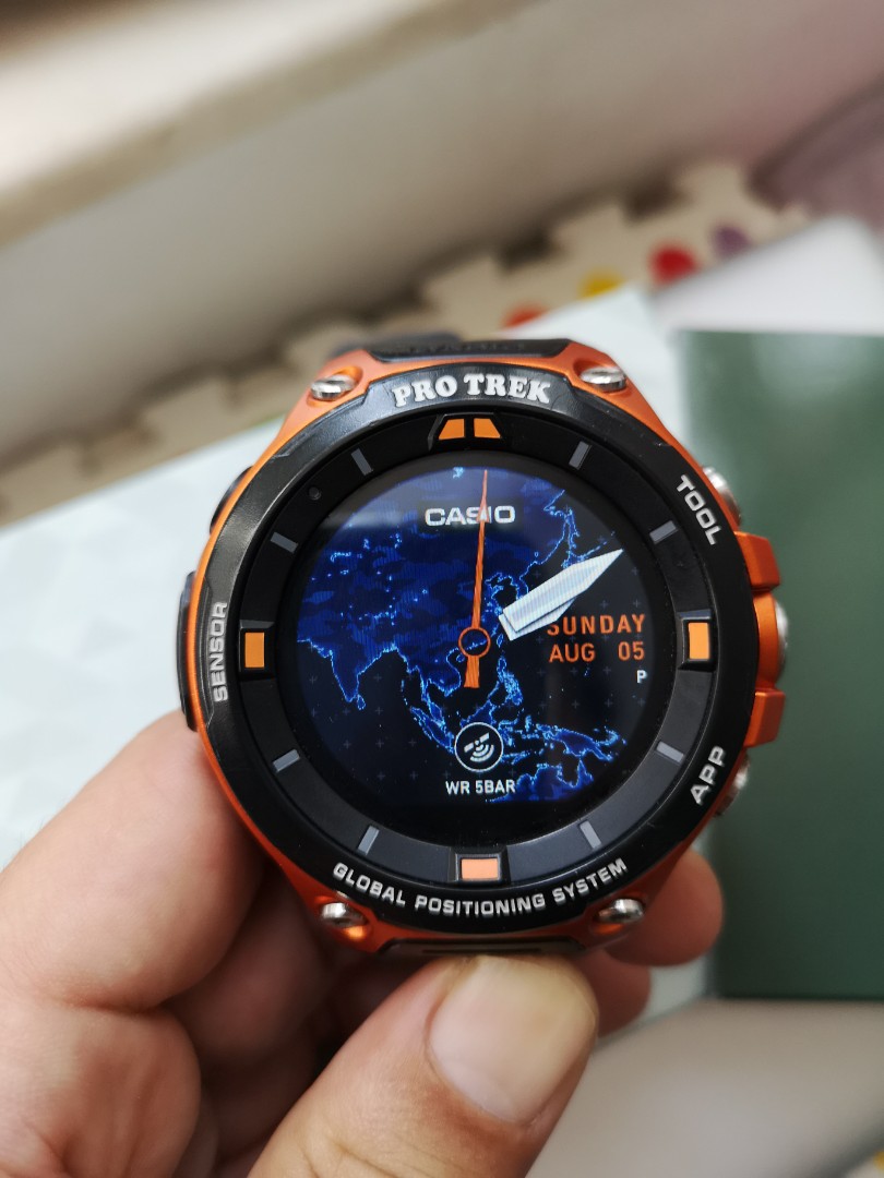 Casio PRO TREK Smart WSD-F20, 名牌, 手錶- Carousell