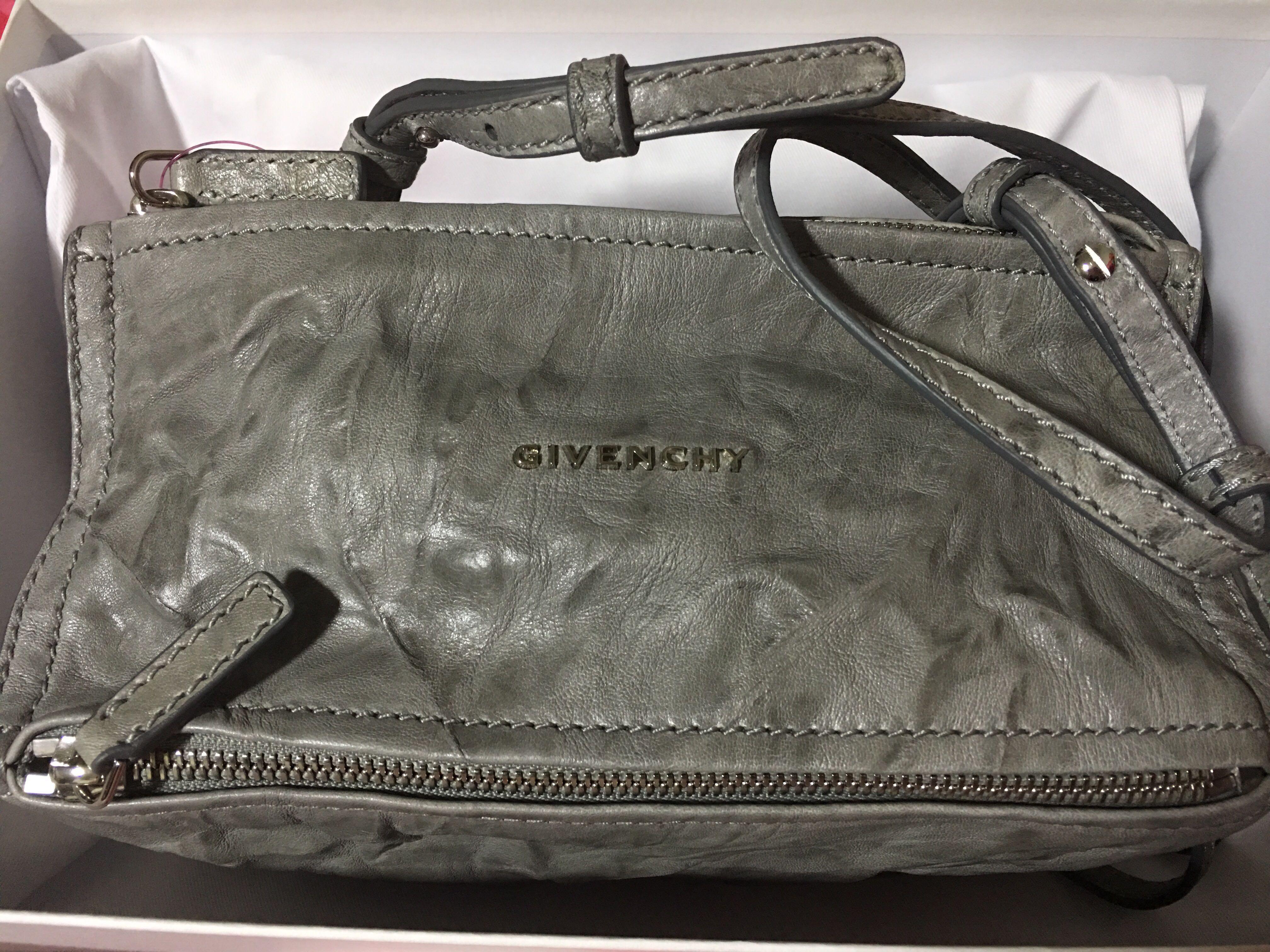 Givenchy pandora mini leather shoulder bag discount