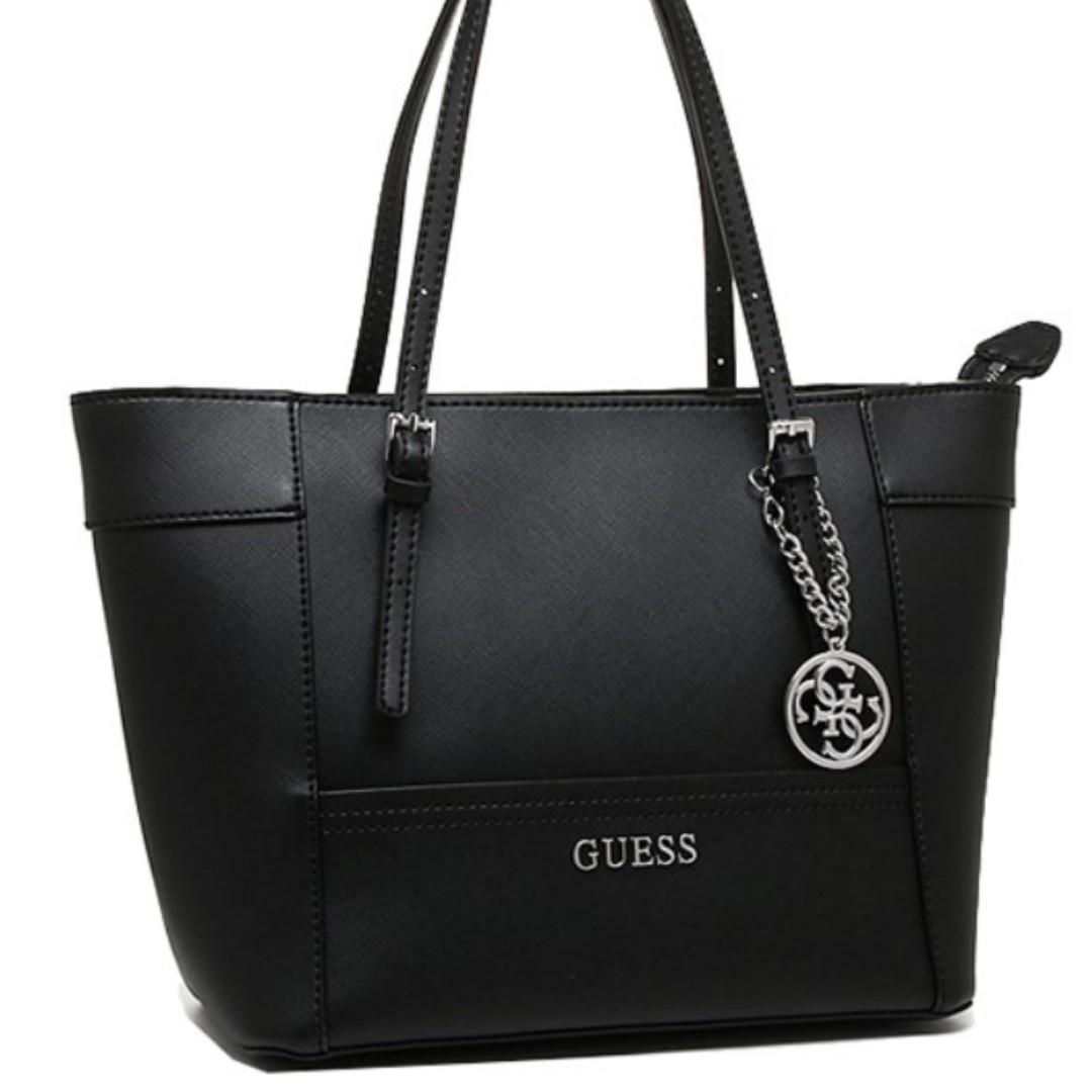 guess 2018 bags