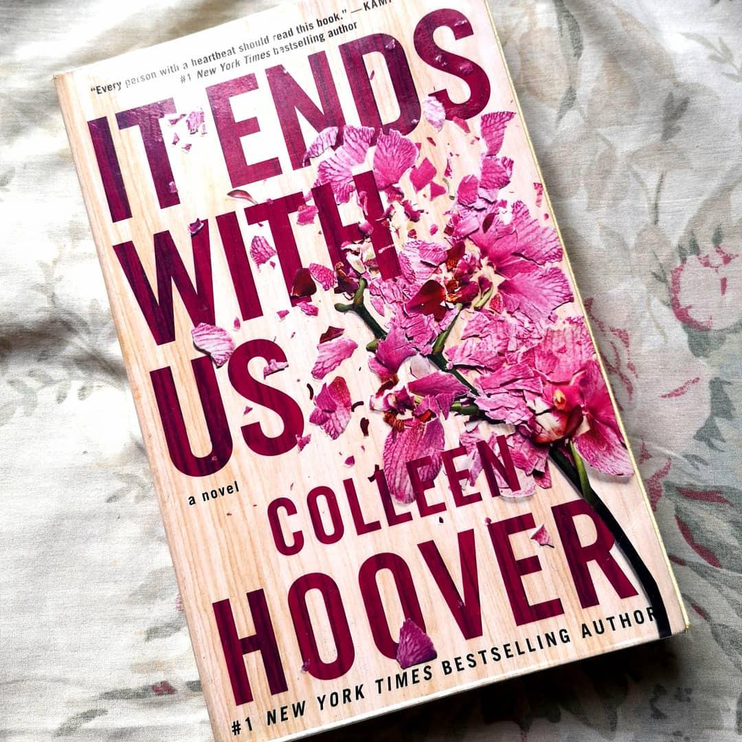 It Ends With Us By Colleen Hoover Books Books On Carousell