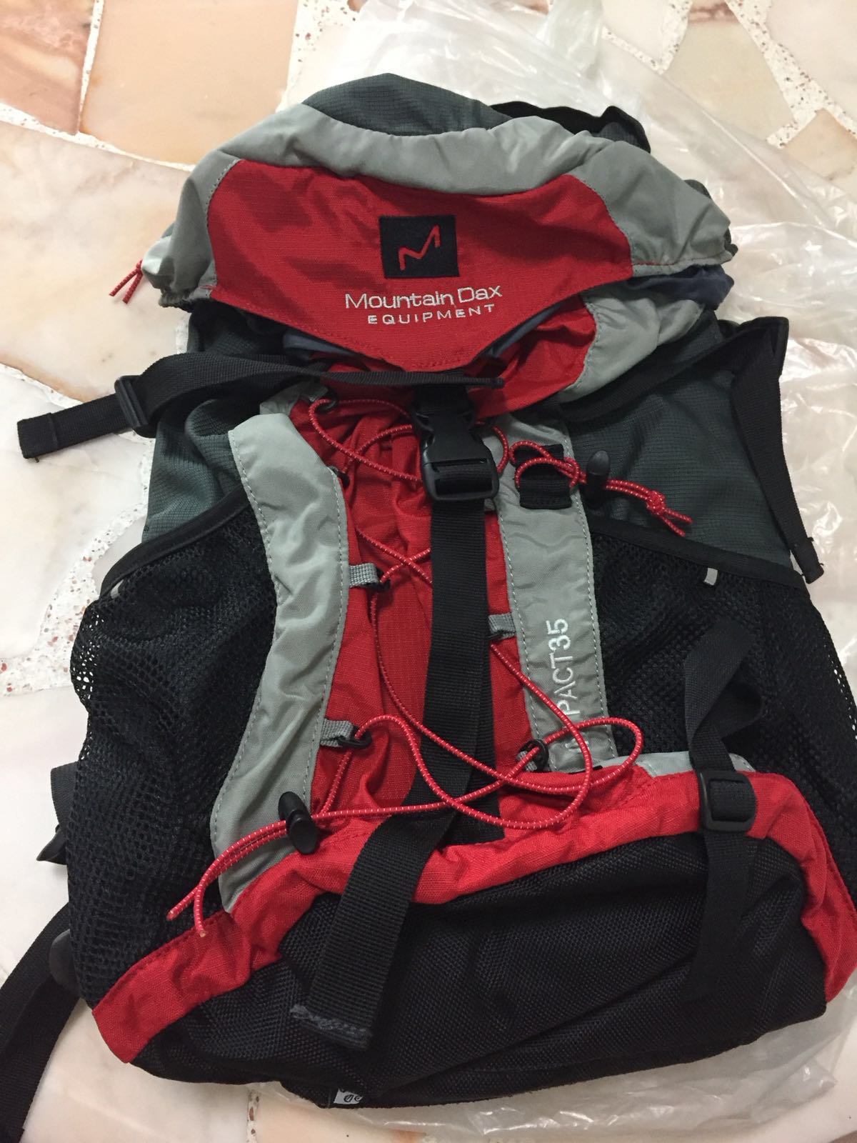 mountain dax backpack