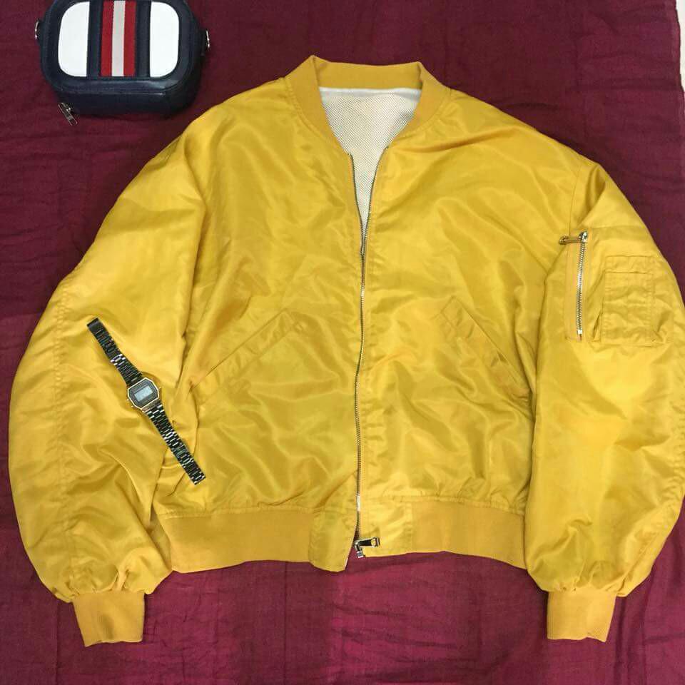 Mustard yellow bomber jacket, Women's Fashion, Coats, Jackets and Outerwear on Carousell