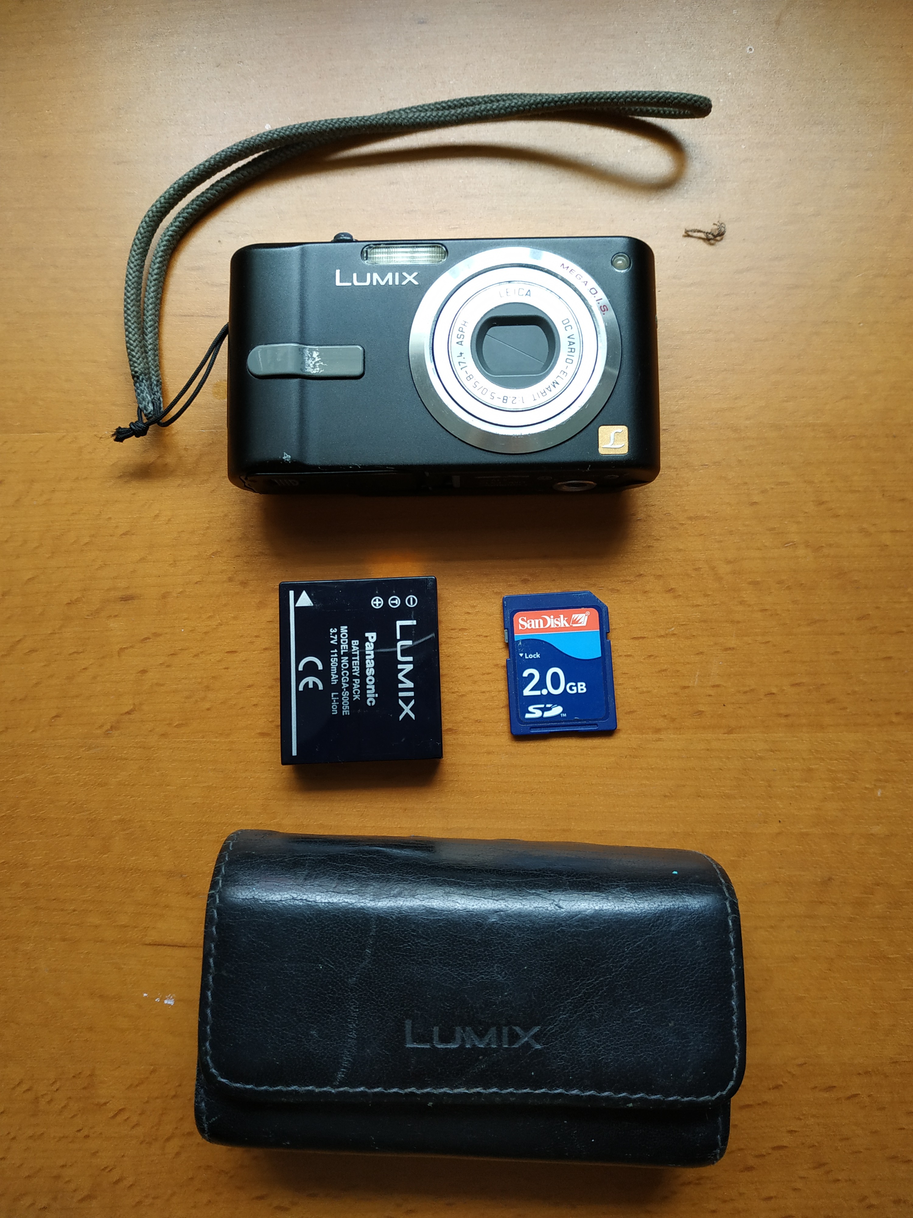 extreem agenda Offer Panasonic Lumix DMC-FX12, Photography, Cameras on Carousell