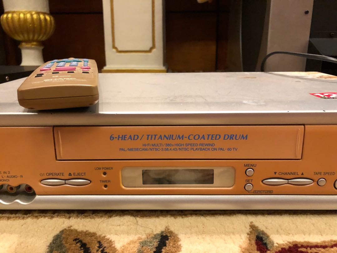 Sharp VHS (6 Head / drum), Audio, Other Audio Equipment on Carousell