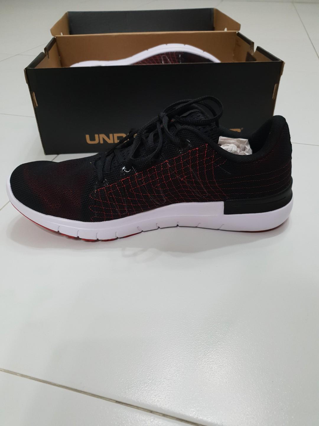 Under armour thrill outlet 3 black