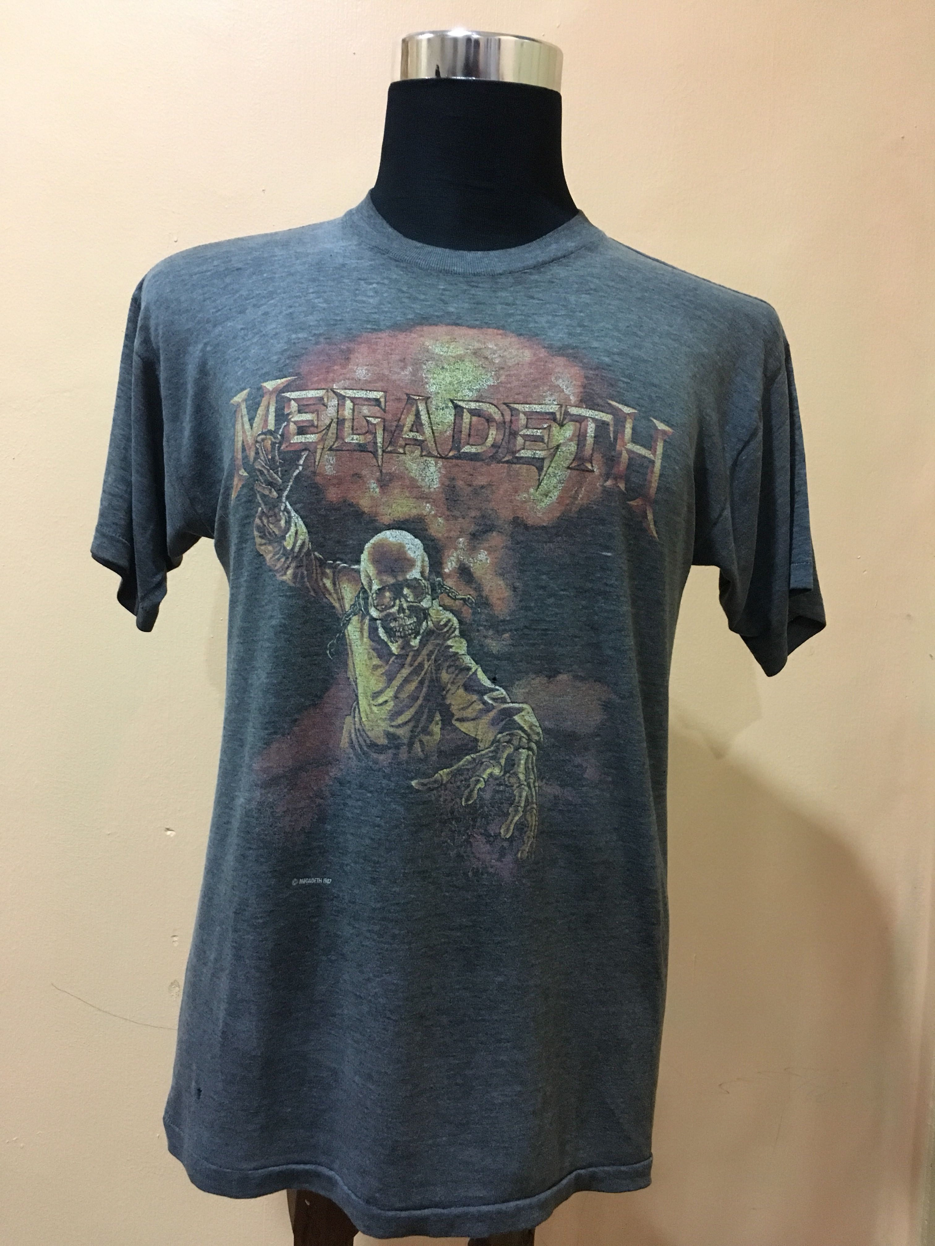 Vintage Rare Megadeth Shirt Mens Fashion Tops And Sets Tshirts And Polo Shirts On Carousell 6193