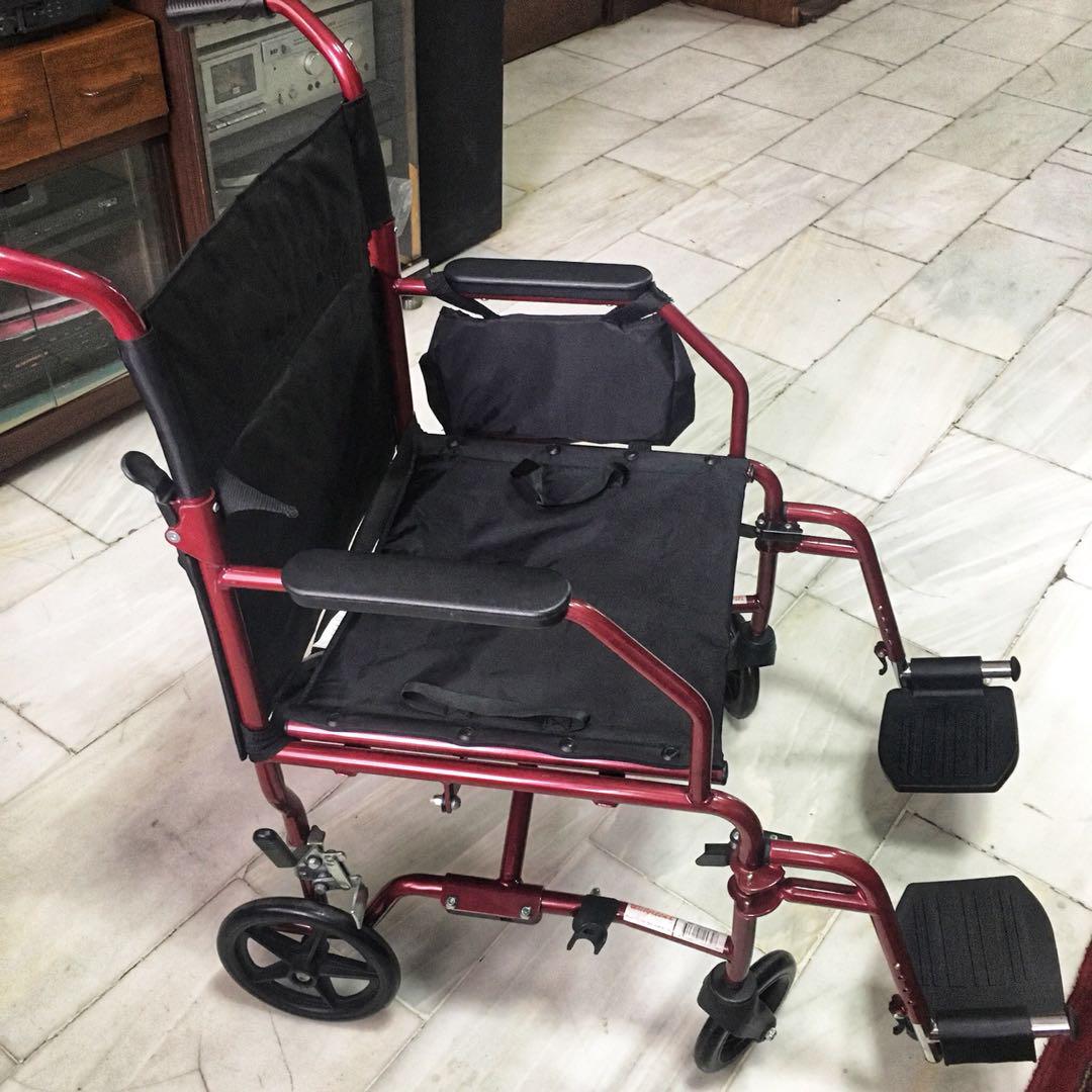 Walgreens Transport Chair, Everything Else, Others on Carousell