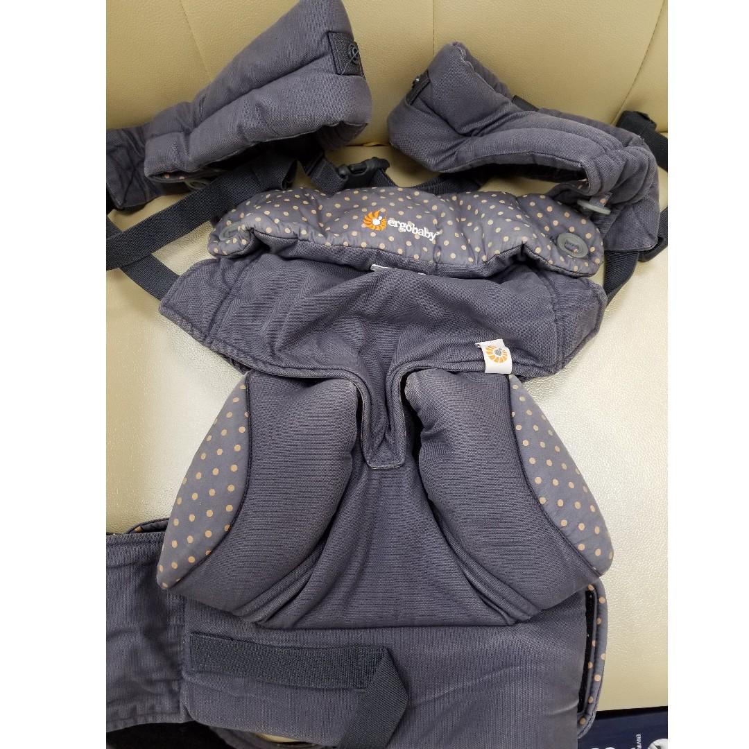 baby kingdom ergobaby
