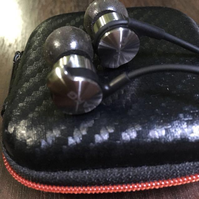 Akg iem hotsell