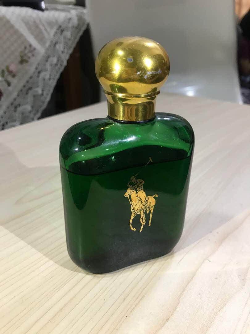 https://media.karousell.com/media/photos/products/2018/08/06/authentic_vintage_polo_ralph_lauren_perfume_1533549385_d620d9fd.jpg