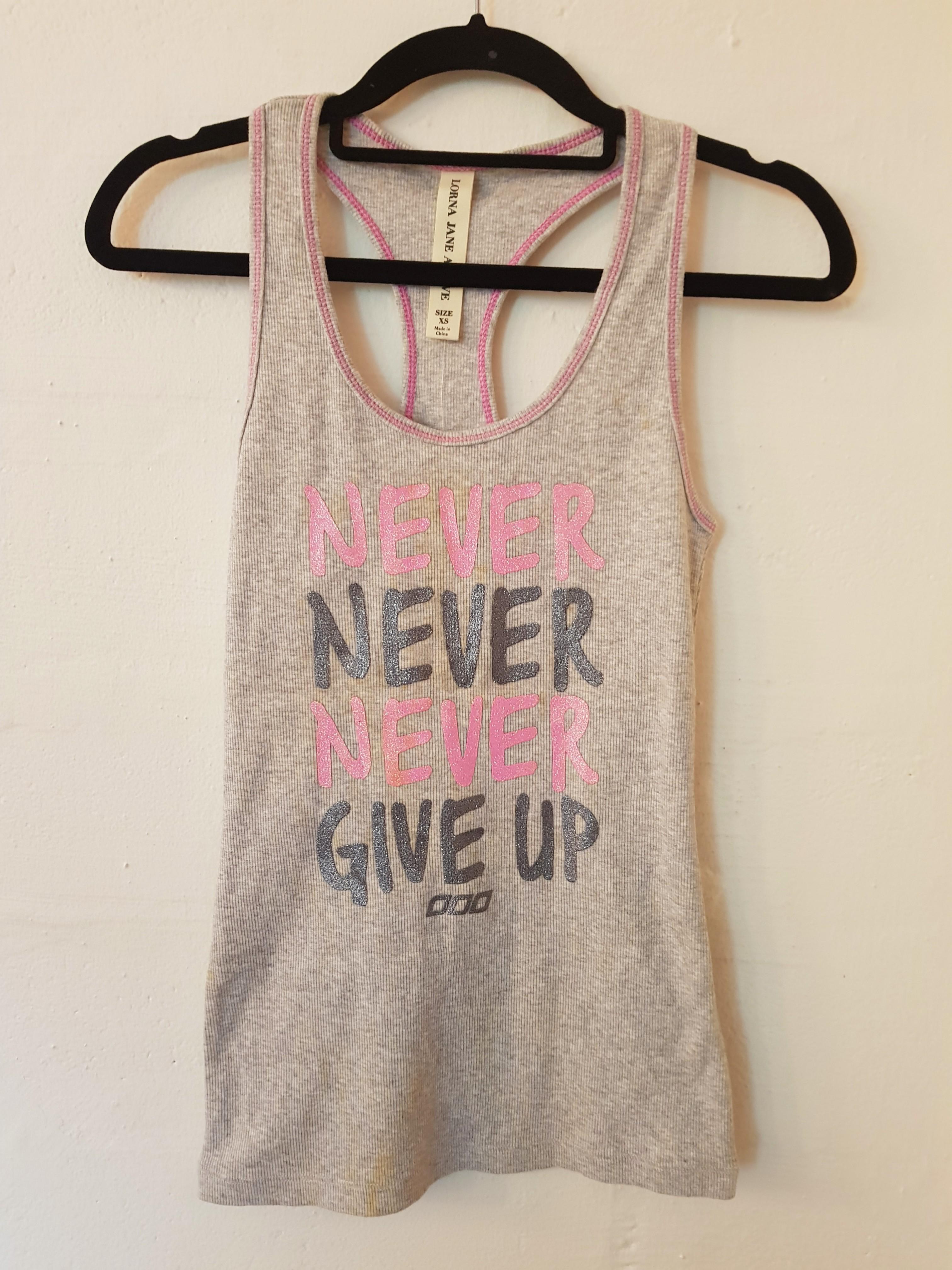 Brand New Lorna Jane Active Workout Tank Top Women S Fashion