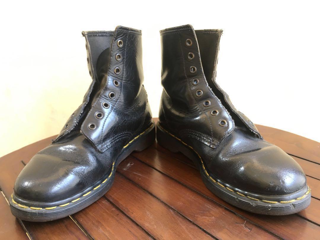 Dr martens 8 store hole made in england