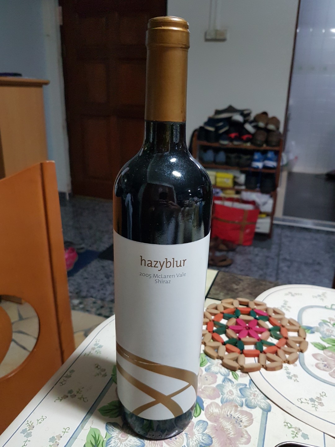 Hazyblur 2005 Mclaren Vale Shizaz Food Drinks Beverages On