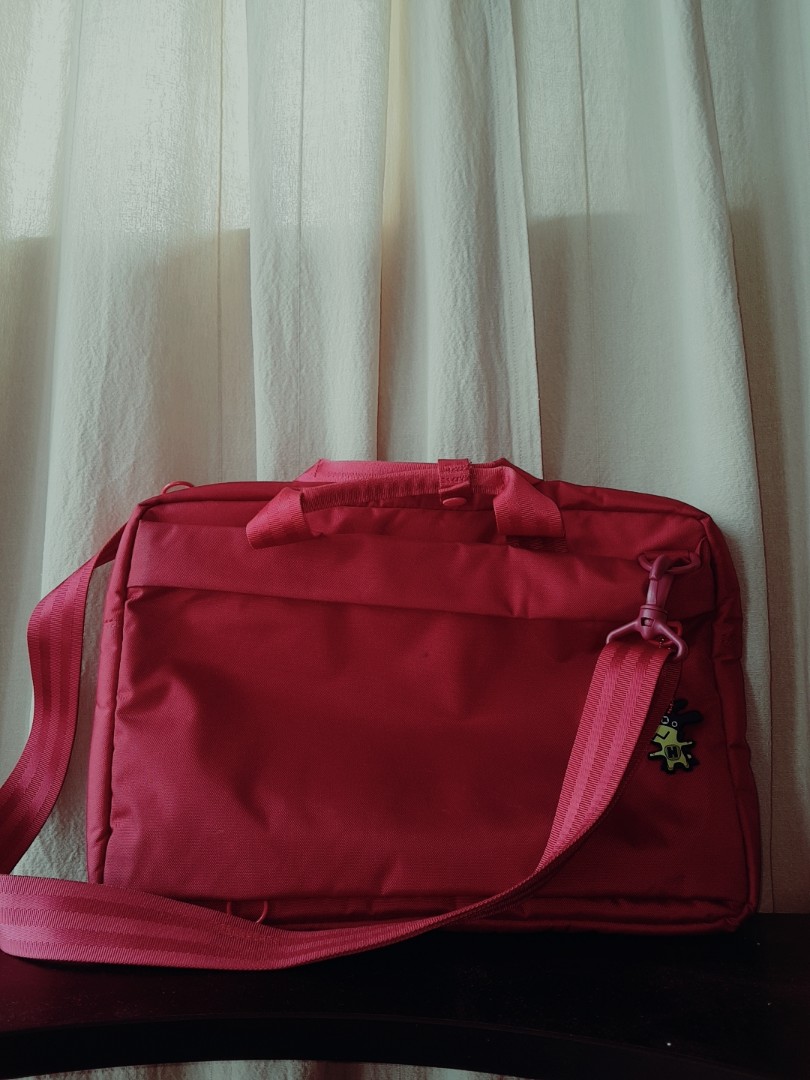 Indigo 15inch laptop bag, Computers & Tech, Parts & Accessories