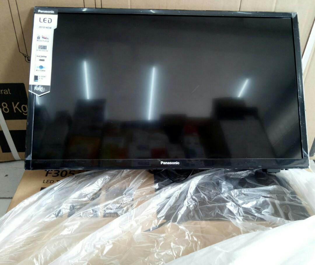 Led Tv Panasonic 24 Elektronik Tv Perlengkapan Hiburan Di Carousell