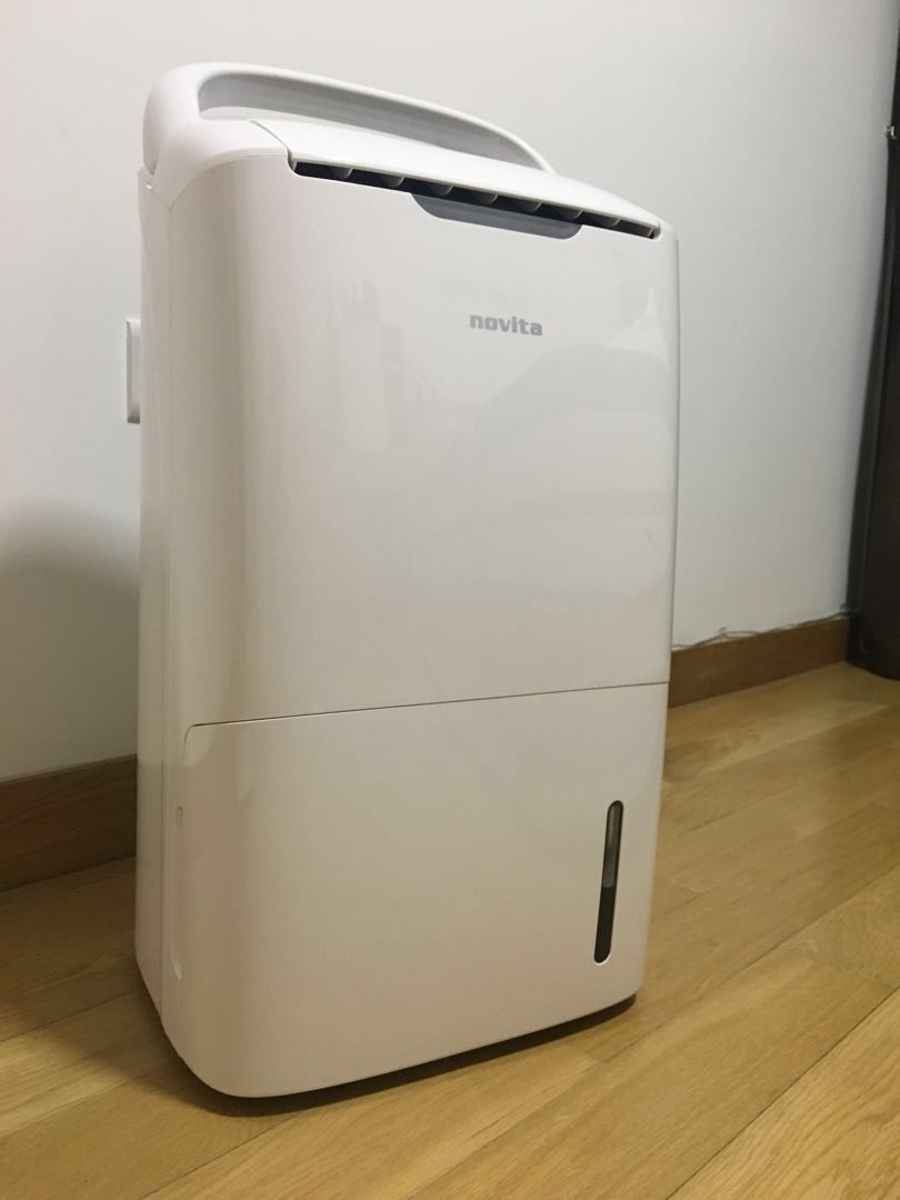Novita air purifier and dehumidifier Outlet
