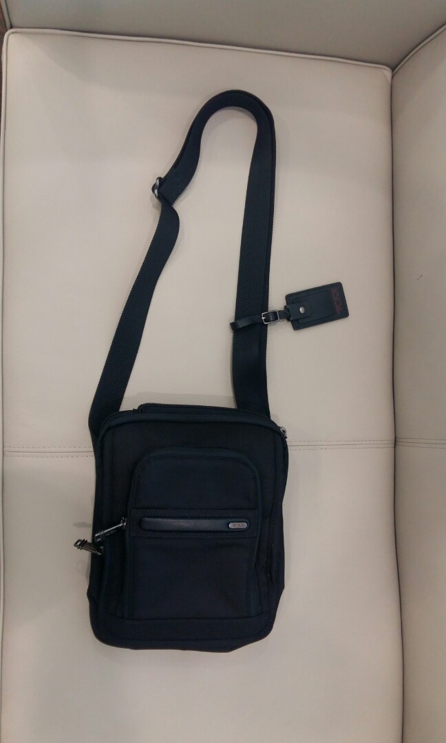 Beg tumi shop original