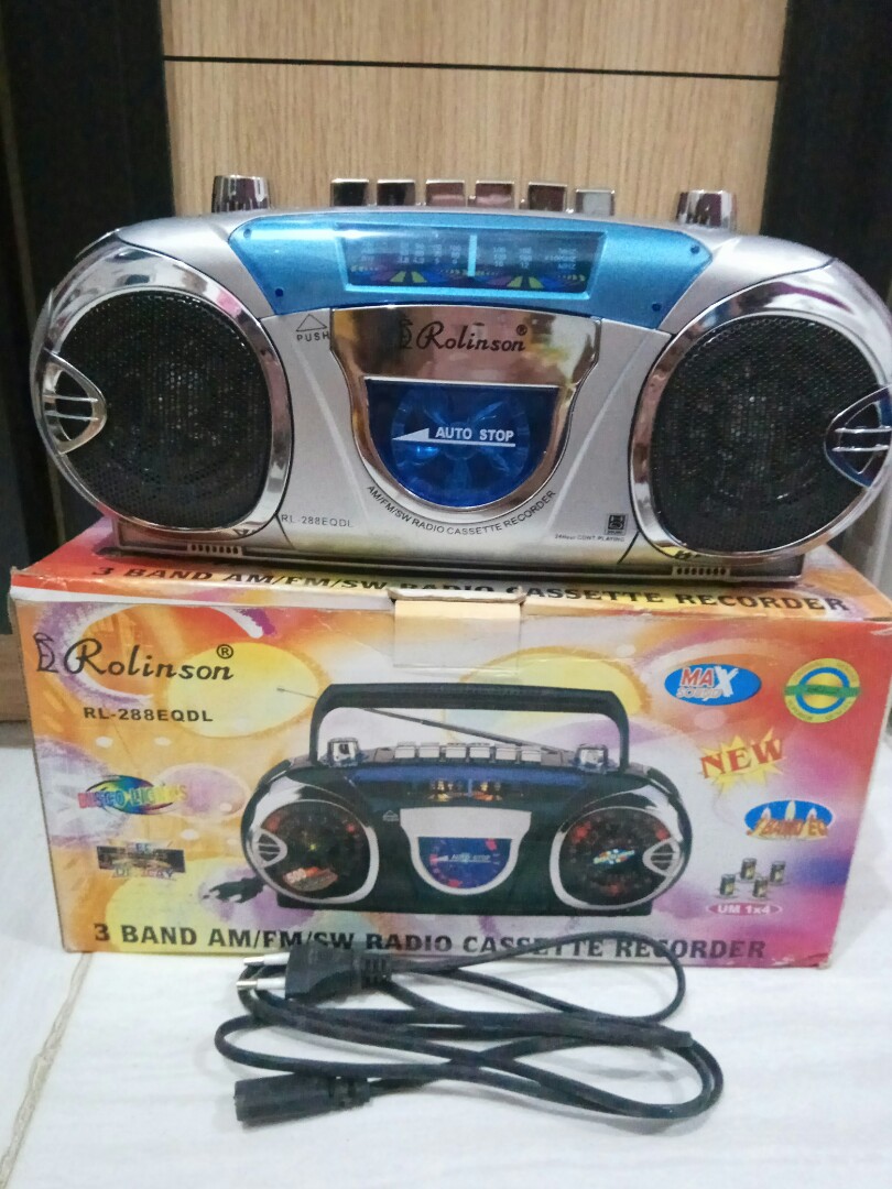 Radio tape recorder jadul Rolinson cuci gudang, Elektronik, Audio di