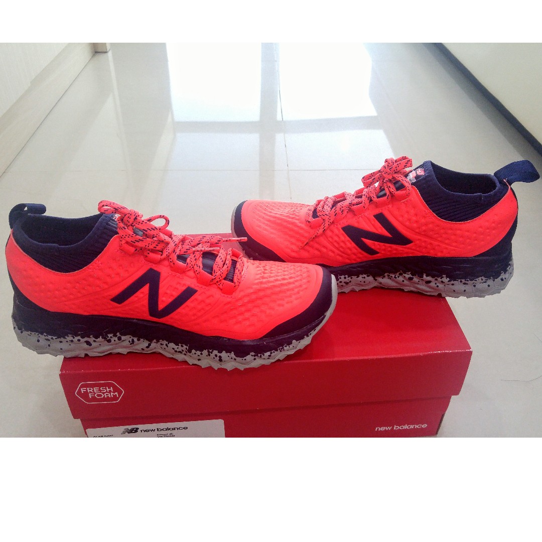 sepatu trail running new balance