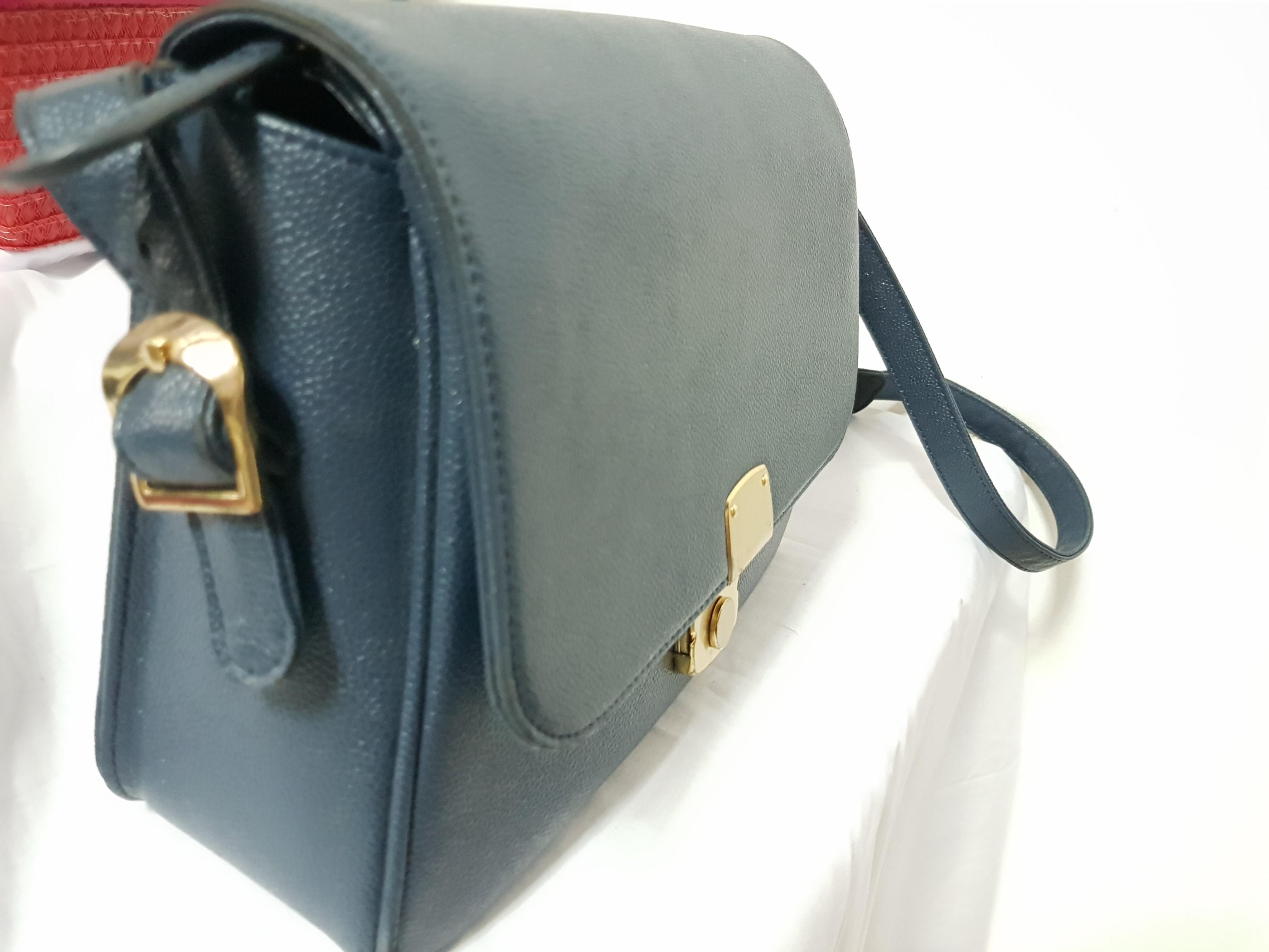 Sia stewardess sling bag outlet