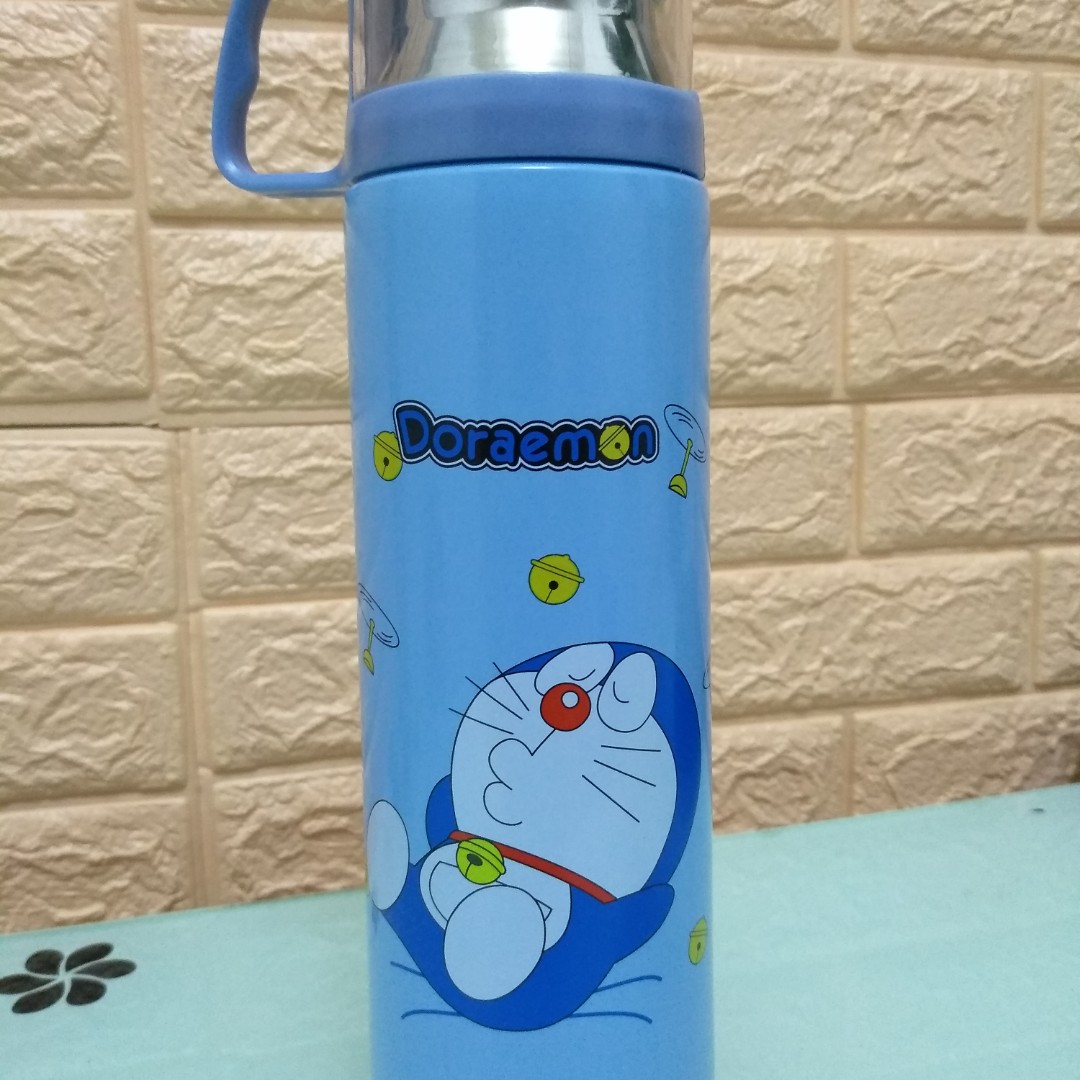 Thermos Doraemon, Babies & Kids, Bathing & Changing, Other Baby Bathing