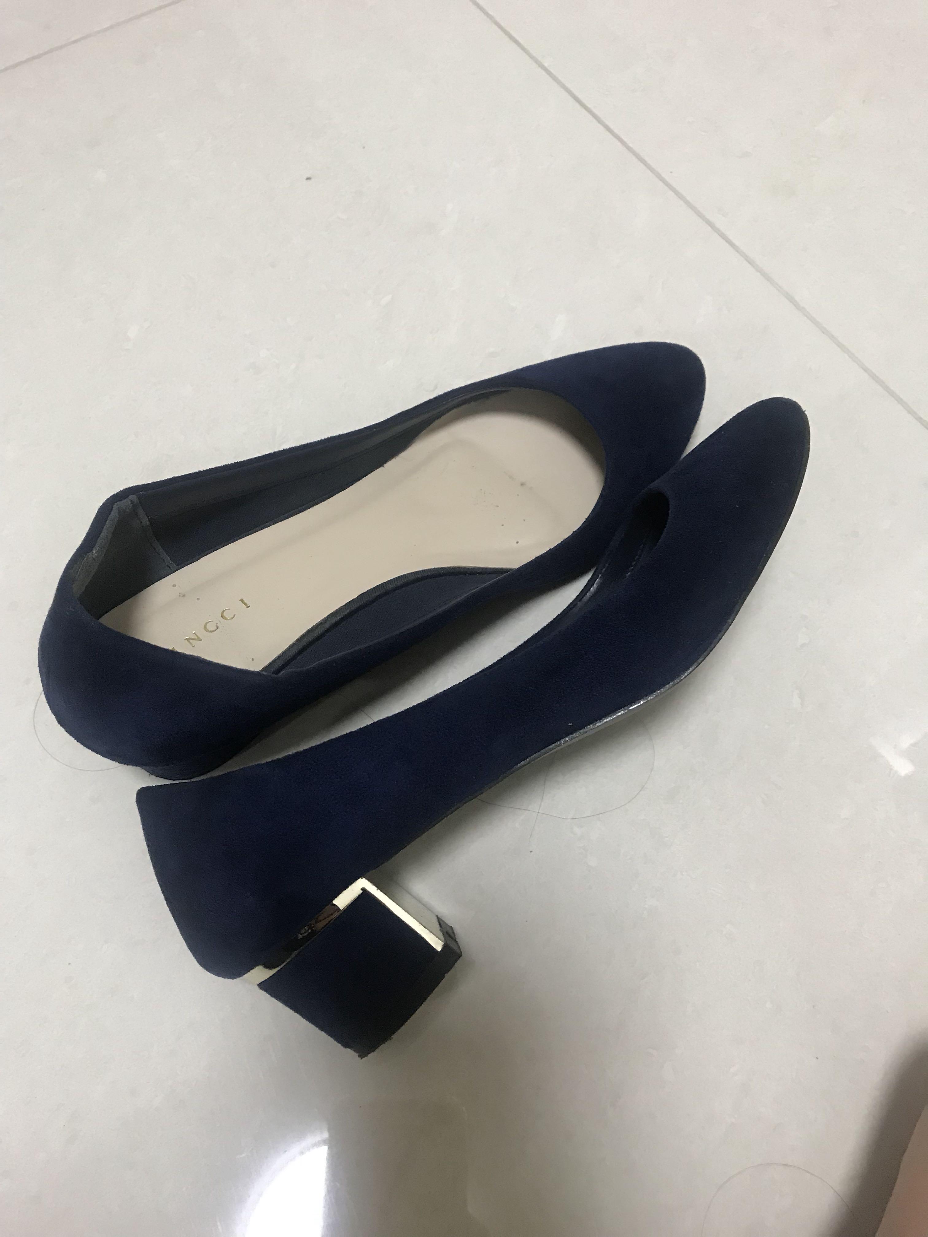 navy blue comfortable heels