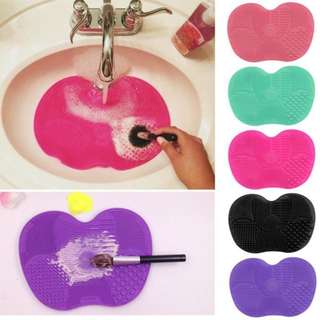 Fashion Silicone Makeup Brush Cleaner Pad Washing Scrubber Board Cleaning Mat Tool