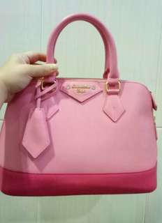 (Kategori: ) berada di . Dikirim oleh fuhgedabodit (ID iklan 183560267, Gambar 1). Deskripsi: .
