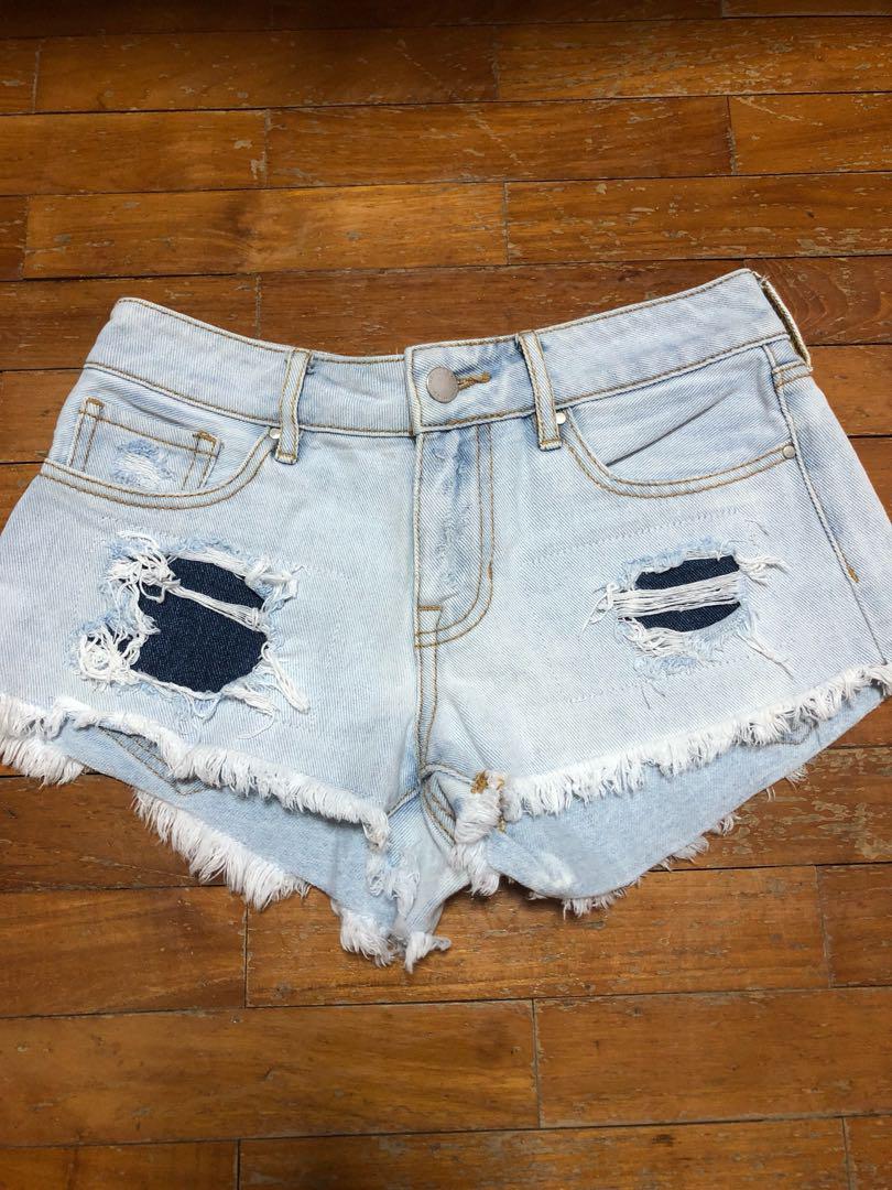 bullhead jean shorts
