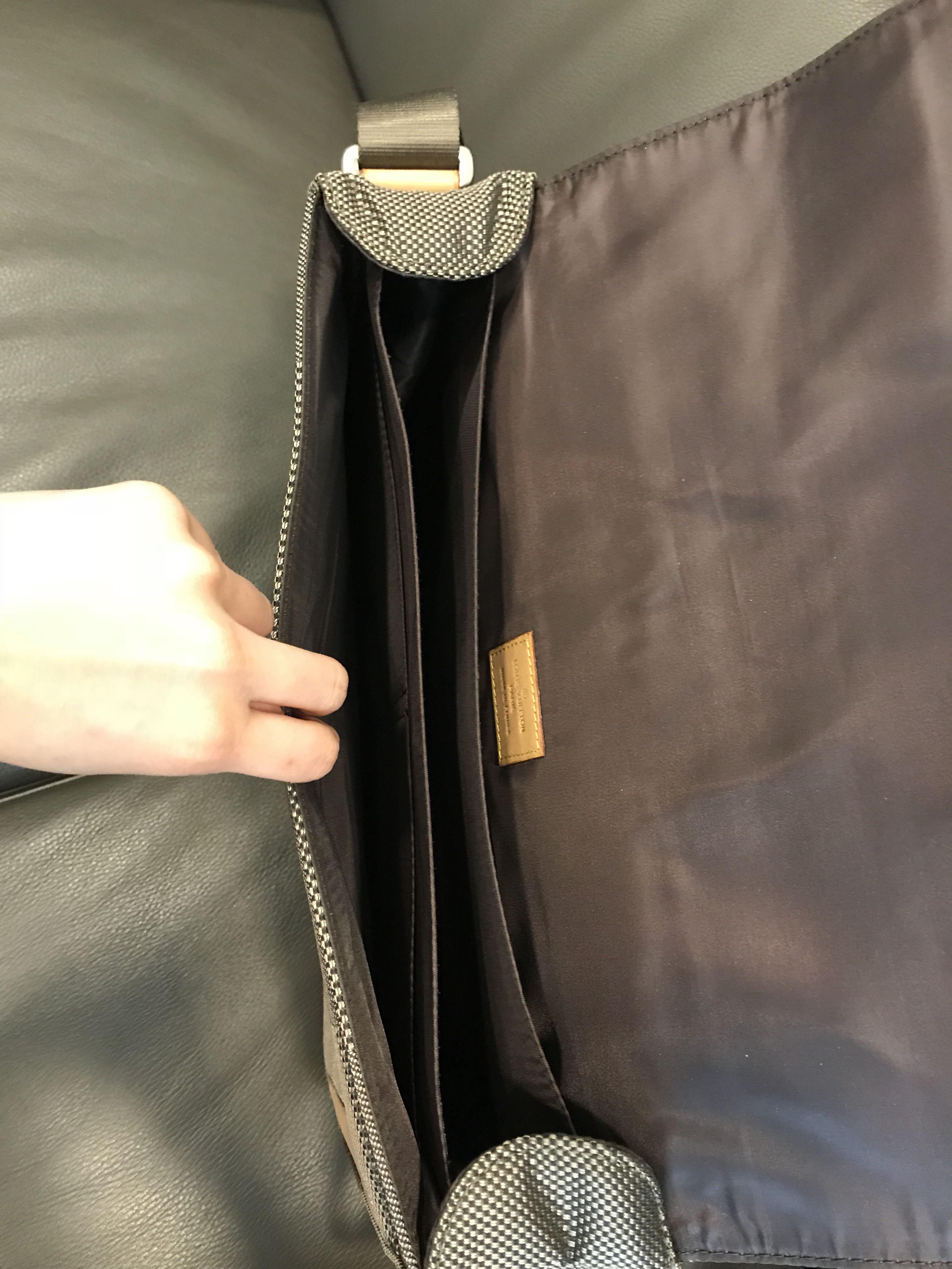 Louis Vuitton Terre Damier Geant Canvas Messenger Bag  Canvas messenger  bag, Messenger bag, Cowhide leather