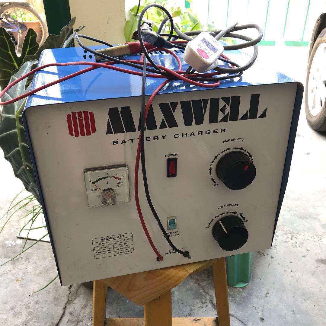 Maxwell Car Battery Charger, Auto Accessories on Carousell