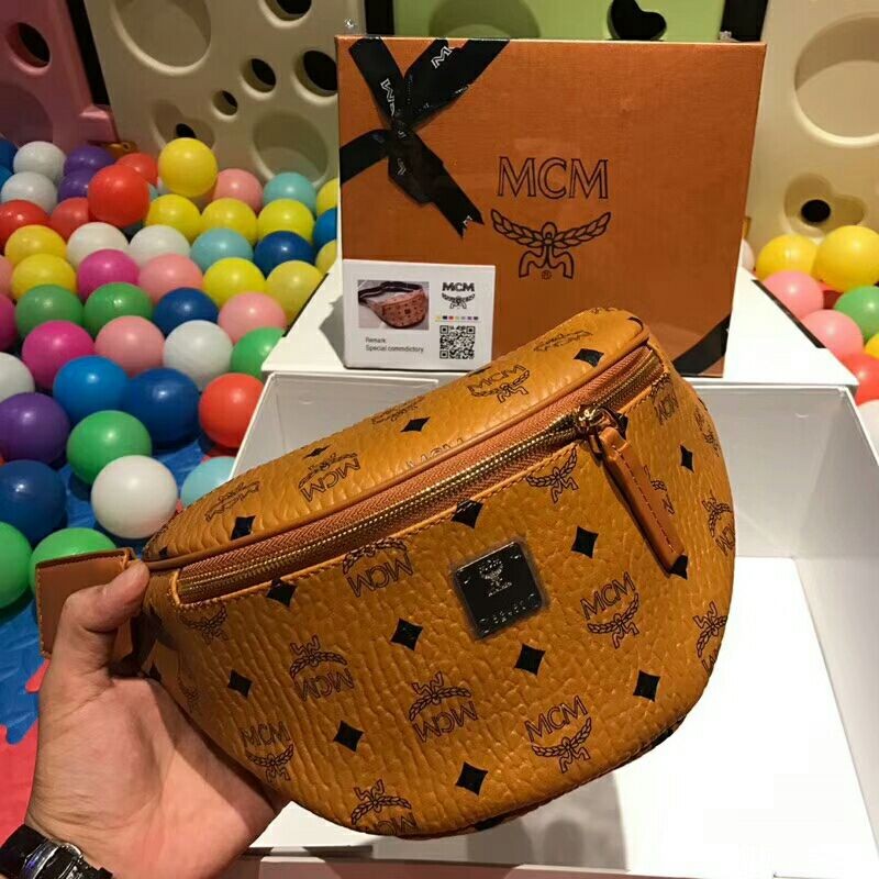 Mcm pouch bag shop