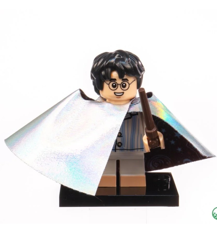 MISB (Unopened) Harry Potter with Invisibility Cloak Lego 71022