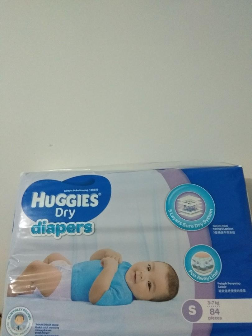 pelapik pampers baby