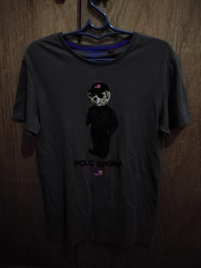 Ralph lauren (Category: Tshirts & Polo Shirts ) located in Pasig City. Submitted by cmemo (Listing ID 183577396, Image 1). Description: Pre loved personal used Kindly see pics gor measurements.