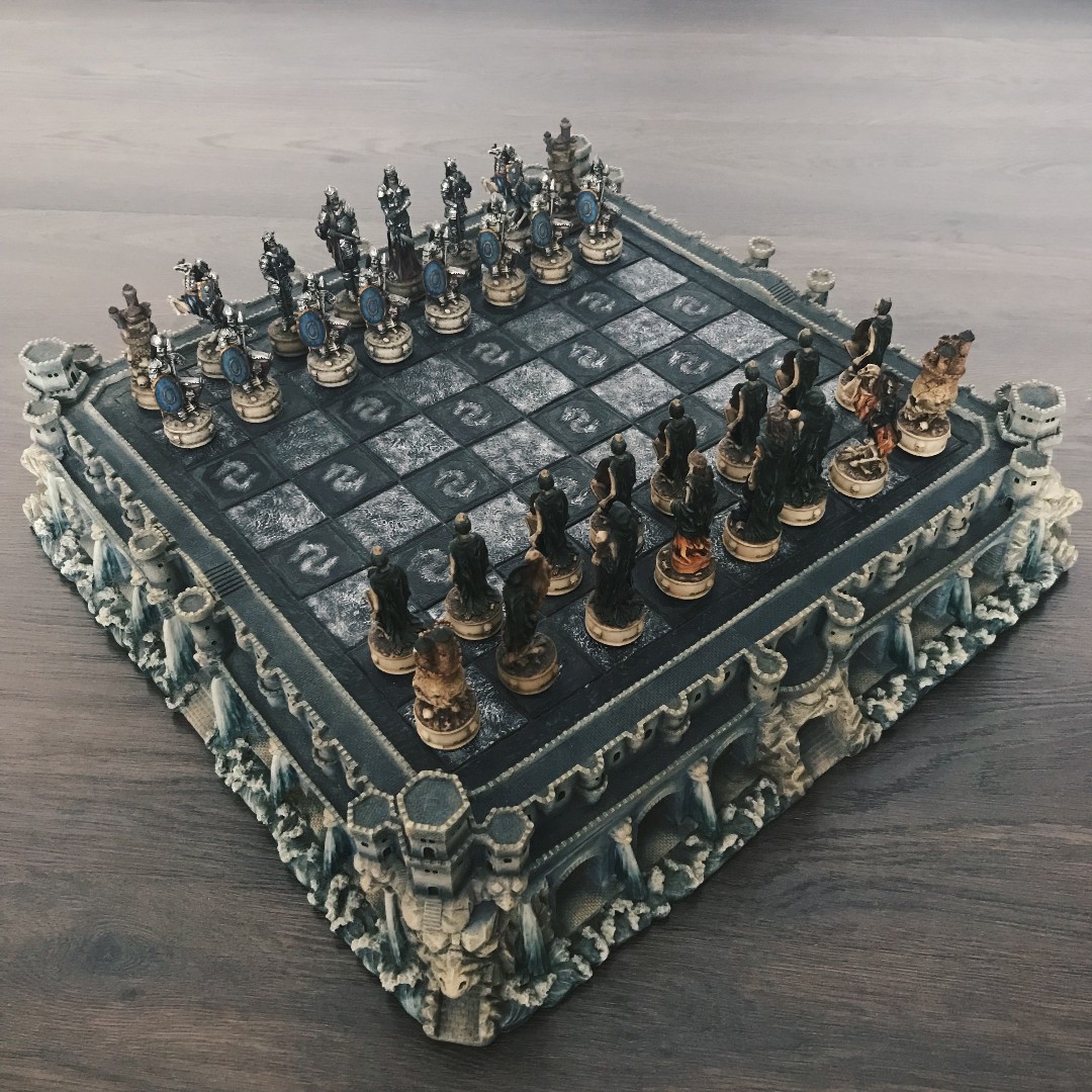SKELETON SLAYER GOTHIC FANTASY SKULL Chess Set W/ Castle Board 