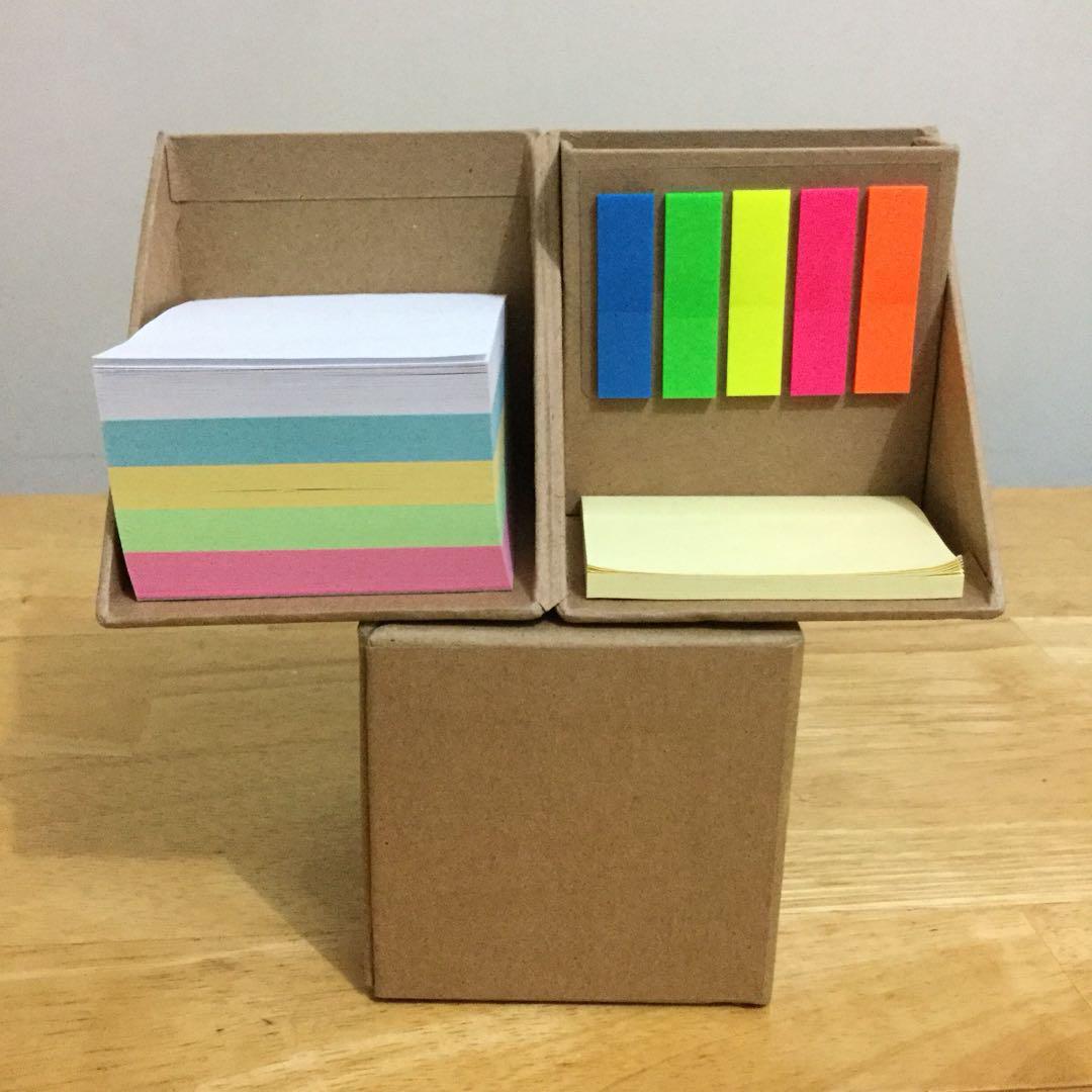 Sticky Notes Box (Category: Stationery & School Supplies) located in Manila. Submitted by shopmarie (Listing ID 168000062, Image 1). Description: 6 stocks available❗️.