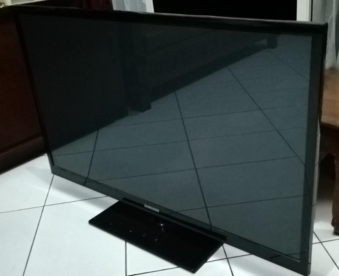 TV Plasma Samsung 51", Elektronik, TV & Perlengkapan Hiburan di Carousell