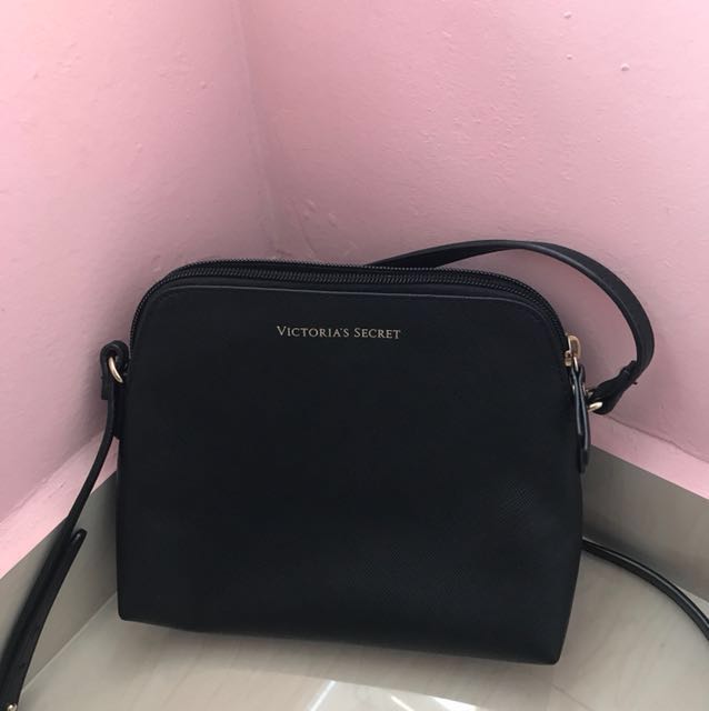 victoria sling bag