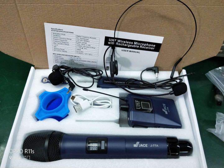 Wireless microphone with headset (Category: Microphones) located in Manila. Submitted by chabachaba (Listing ID 183553235, Image 3). Description: 2 channels design 1 UHF wireless handheld 1 headset microphone Can be used at the same time without disturbance Wireless transmitter and handheld mics require 2x AA batteries each to operate Maximum operating distance: 50meter Suitable for large and small stage, conference rooms, teaching lectures, chur