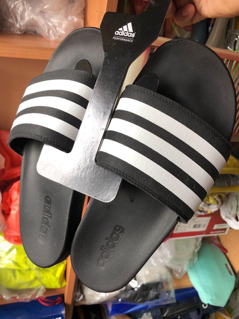 Adilette cloudfoam plus shop stripes slides mens