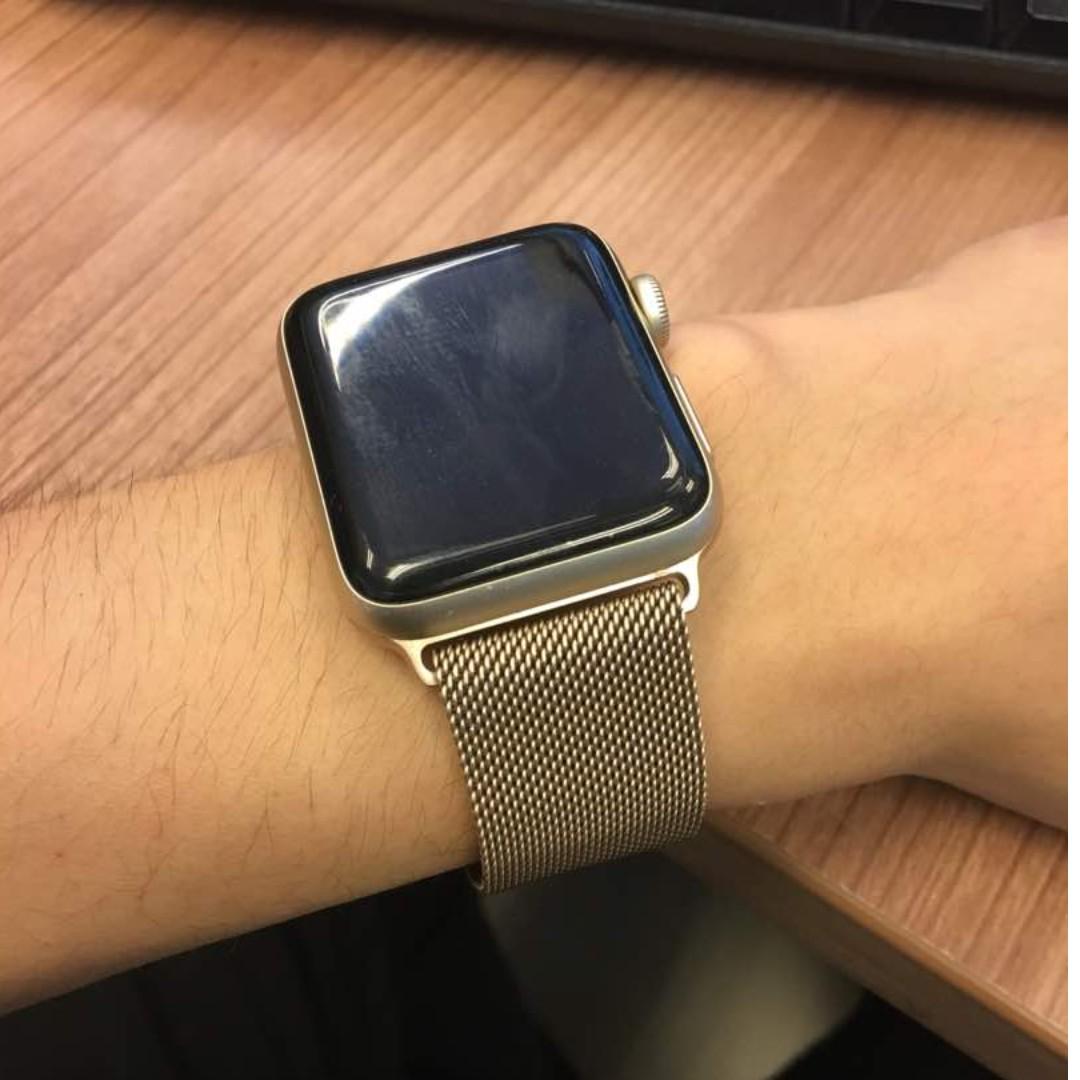 Apple watch series sales 2 milanese loop