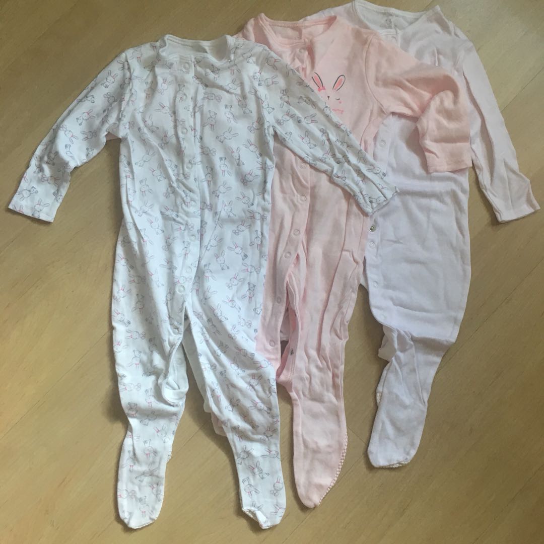 newborn and pacifier use