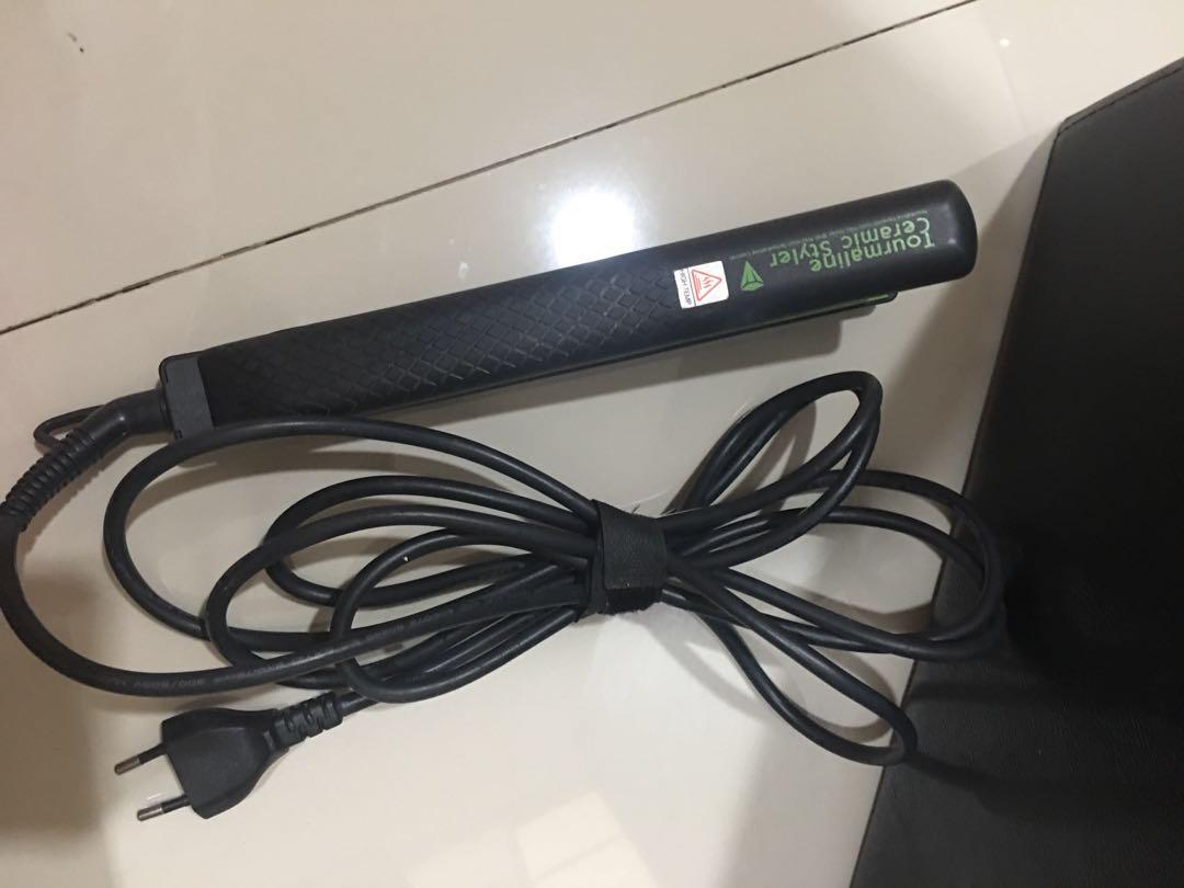 Catokan Tourmaline Ceramic Styler High Quality Dari Innovation Store Kesehatan Kecantikan Perawatan Rambut Di Carousell