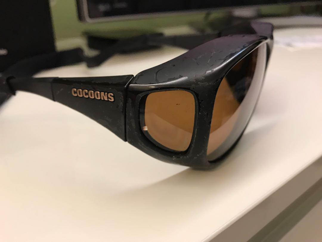 Cocoons 防uv太陽眼鏡 可直接蓋上眼鏡使用 男裝 手錶及配件 眼鏡 Carousell
