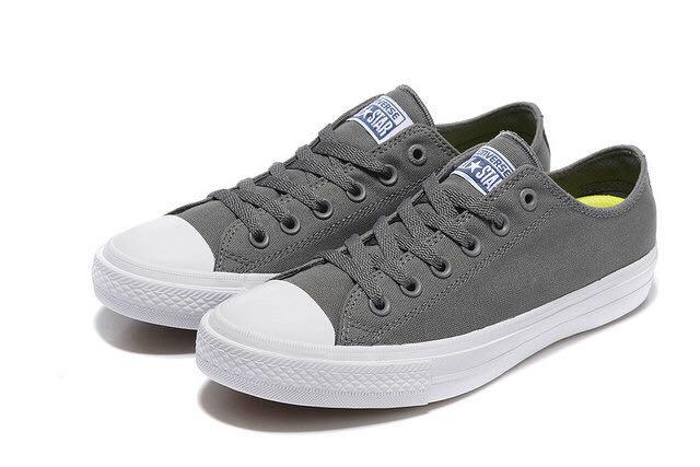 grey converse size 2