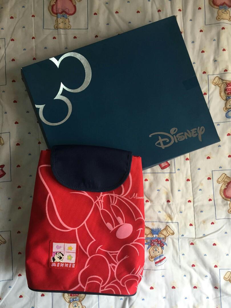 DISNEY MINNIE MOUSE Red Backpack (Category: Diaper Bags & Wetbags) located in Quezon City. Submitted by twinkle97 (Listing ID 183741238, Image 1). Description: Brand new With box Bought from Hongkong Disneyland Very pretty 😍.