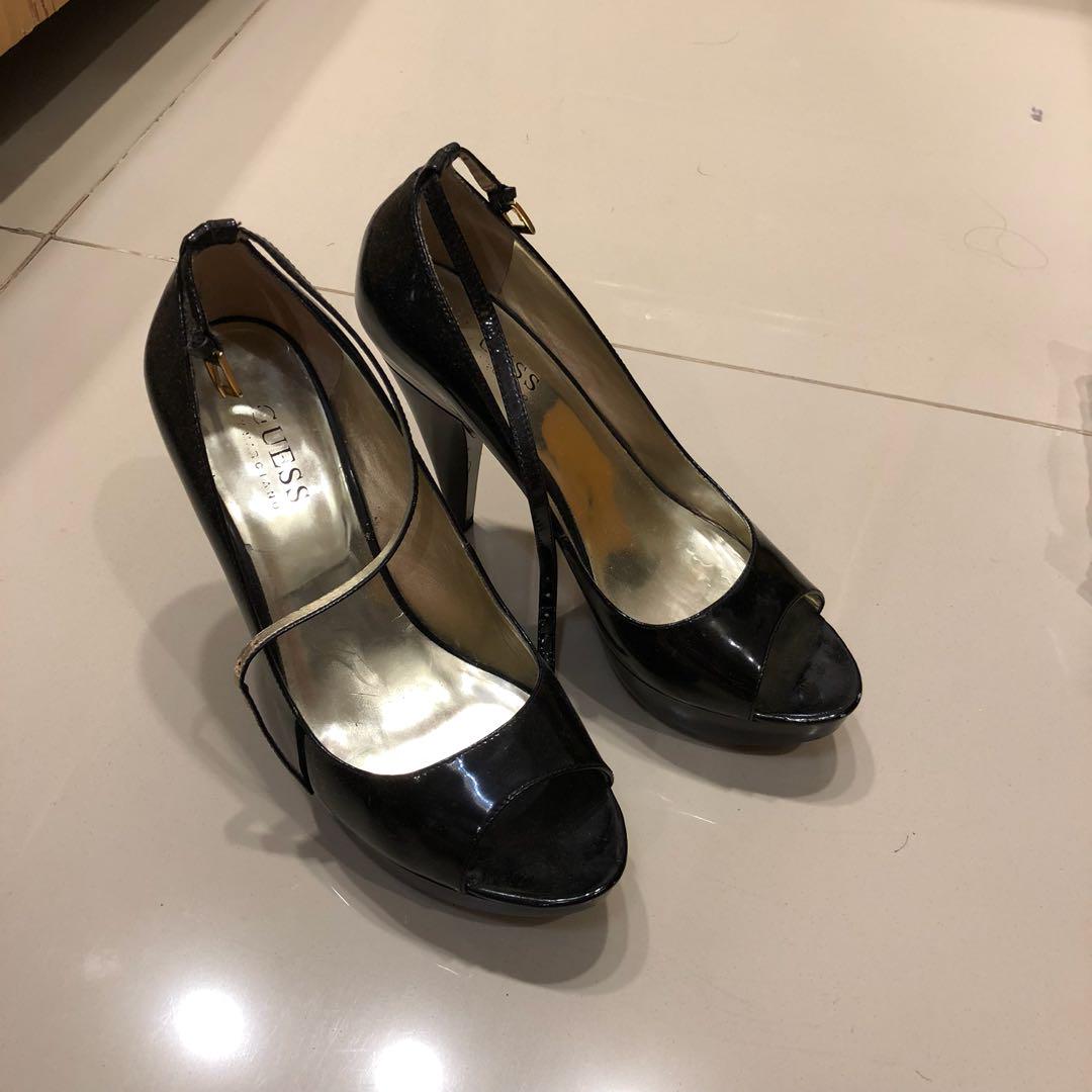 GUESS black high heels, Fesyen Wanita 