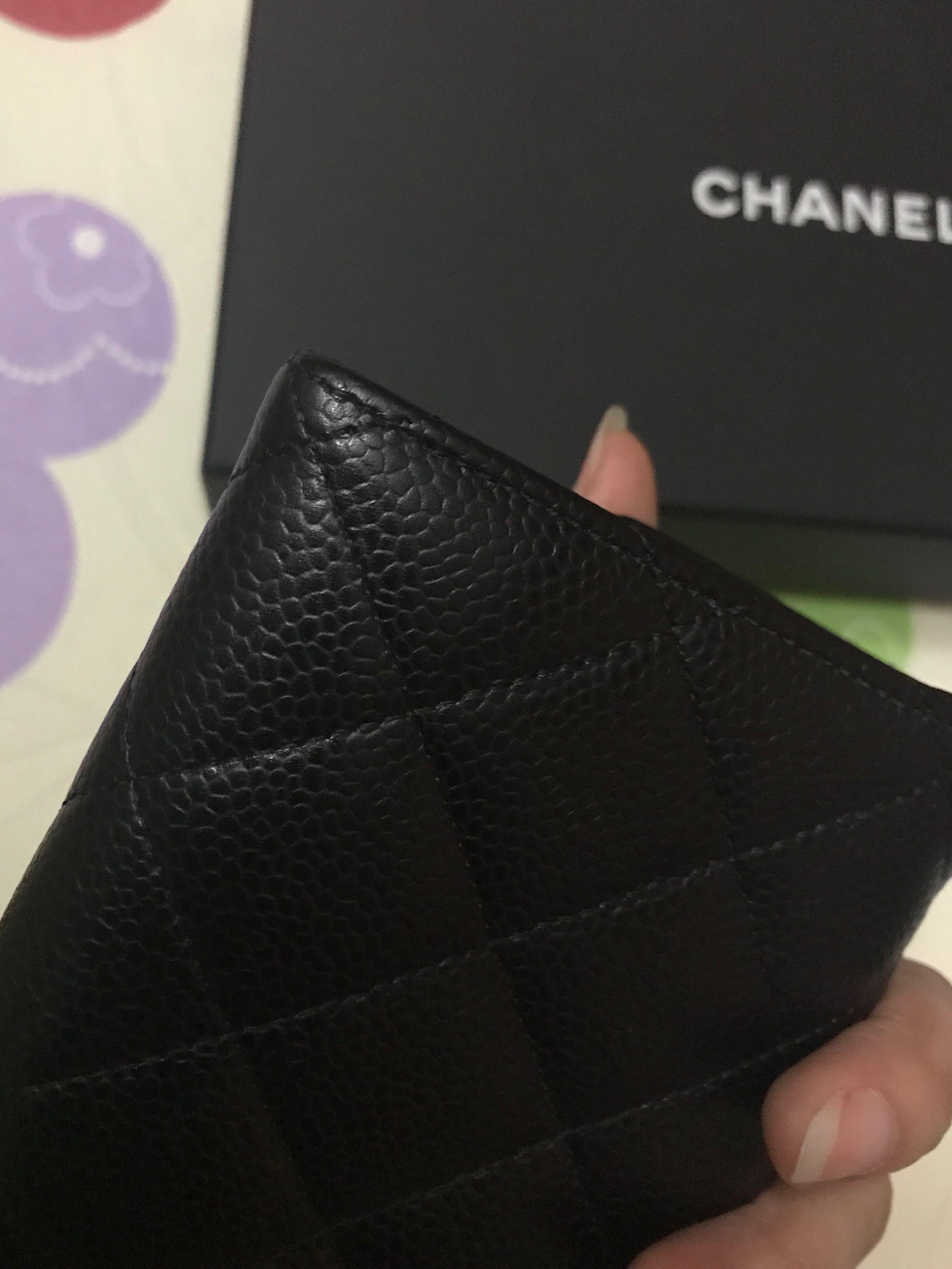 LNIB #21 Chanel Classic Long Wallet Black Caviar Ghw Portefeulle, Luxury,  Bags & Wallets on Carousell