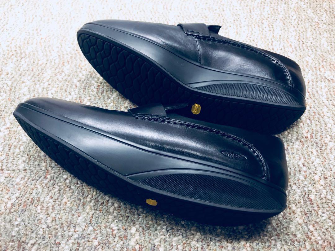 mbt rocker sole shoes